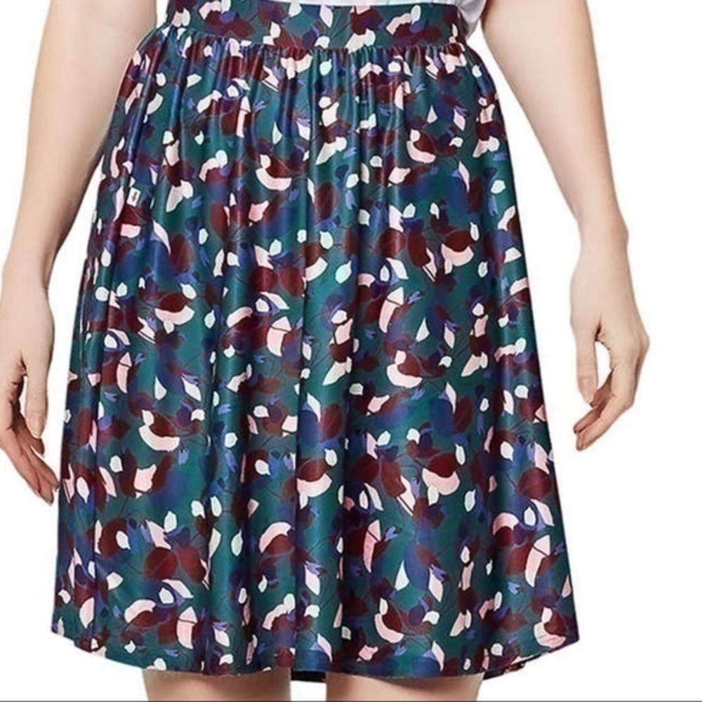 Leota Ladies Pull-On Skirt - Cascade Teal - NWT